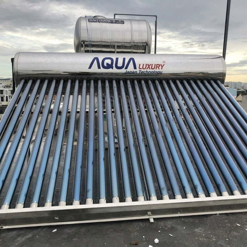 Máy nước nóng mặt trời AQUA 250L
