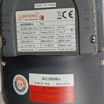 TSKT-may-bom-nuoc-Lepono-AC300B4-Gia-ban